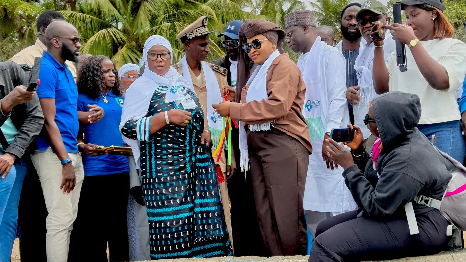 4aab4dc7-d573-45aa-a4a3-a3b9d668e653