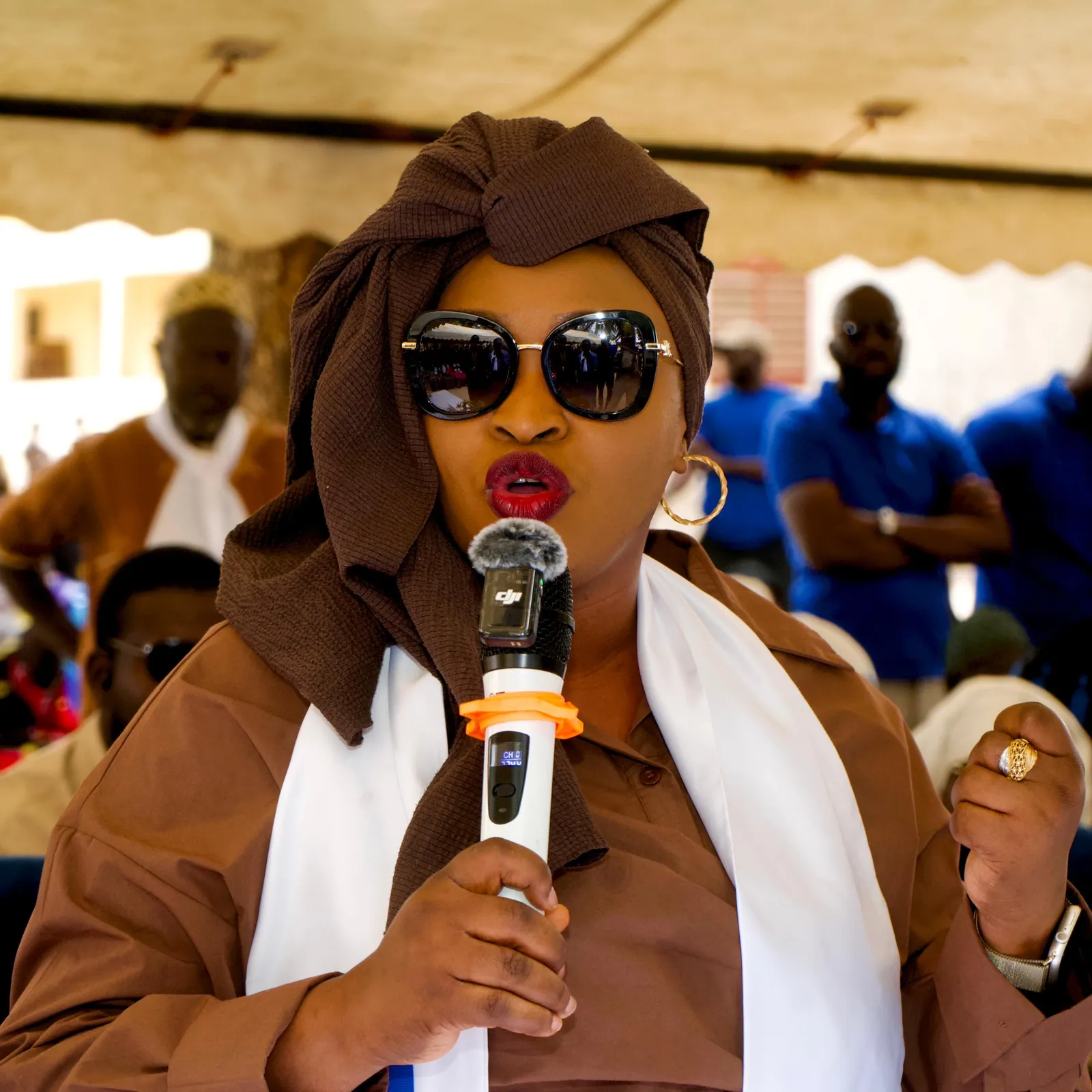 6f599308-da33-41c1-8f7e-c87fe5c40ec4